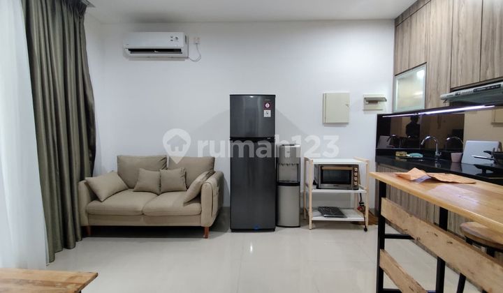 For Rent: Contemporary 2-Bedroom Apartment (64 sqm) at The Newton 1, Ciputra World 2 – Prime Living in Setiabudi, South Jakarta.