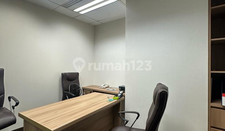 Dijual & Disewakan: Ruang Kantor Premium (393 m²) di DBS Tower – Ciputra World 1, Kuningan, Jakarta Selatan.