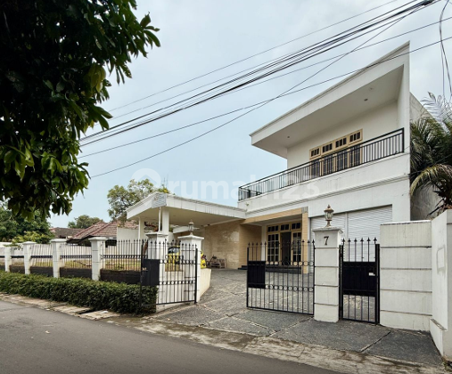 Ready-to-Occupy Residence in a Quiet Location on Jl. Perdatam Terusan, South Jakarta