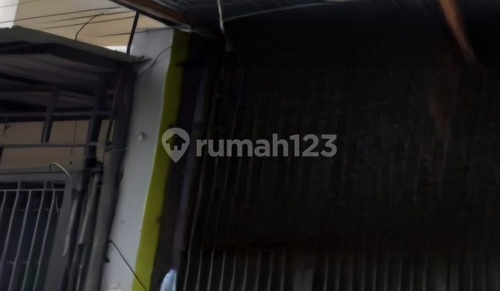 For Sale Shop House Investment Opportunity Kebon Kacang! 2