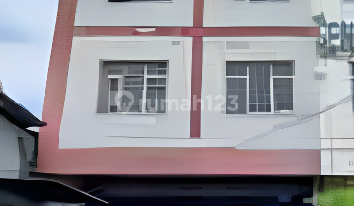 Cheap Auction! Spacious 408M² Shophouse in Pesanggrahan, South Jakarta. 2