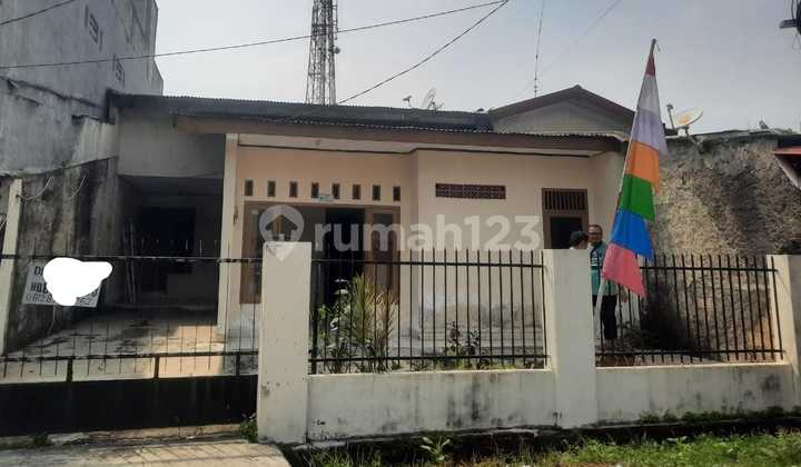 Di Jual Rumah Jln. Pintu II Bawah TMII