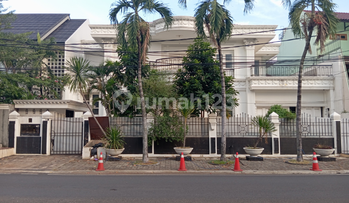 Dream Home in the Preferred Area of Pondok Indah