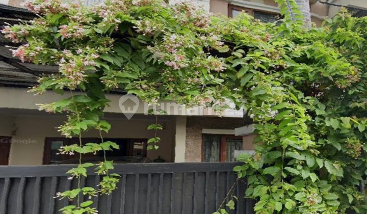 Luxury House for Sale in Kembangan, Auction Price!