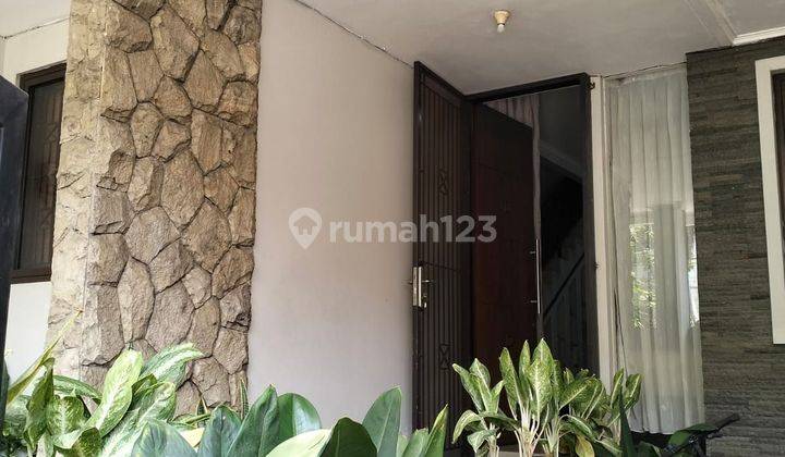 Rumah 2 Lantai Cinere Full Furnished  2