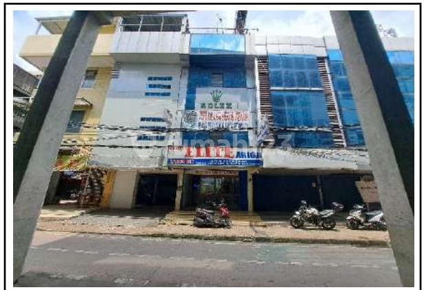 FOR SALE EXCLUSIVE 2-STORY SHOPHOUSE IN THE HEART OF PANGLIMA POLIM, SOUTH JAKARTA FOR SALE EXCLUSIVE 2-STORY SHOPHOUSE IN THE HEART OF PANGLIMA POLIM, SOUTH JAKARTA
