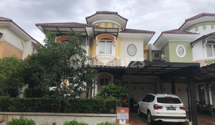 DIJUAL RUMAH MEWAH MODERN SIAP HUNI - LOKASI NYAMAN & STRATEGIS di Perumahan Telaga Golf Sawangan  dibawah harga pasar