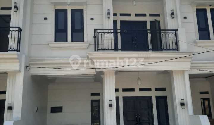DIJUAL CEPAT hanya 3 unit exclusive di Maharaja Mampang Pancoran Mas Depok