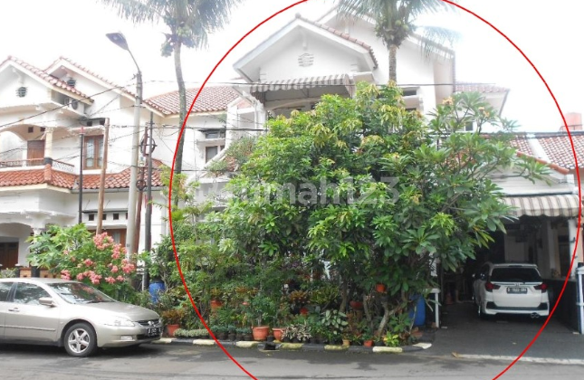 Selangkah ke Margonda! Rumah Premium Pesona Khayangan - Bebas Macet! 2