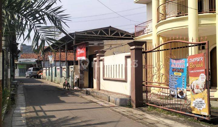 Dijual Rumah Beserta 3 Kontrakan Depok Murah 2