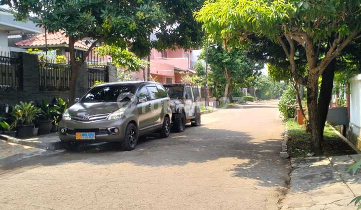 RUMAH Semi Furnished Cinere, Jakarta Selatan 2