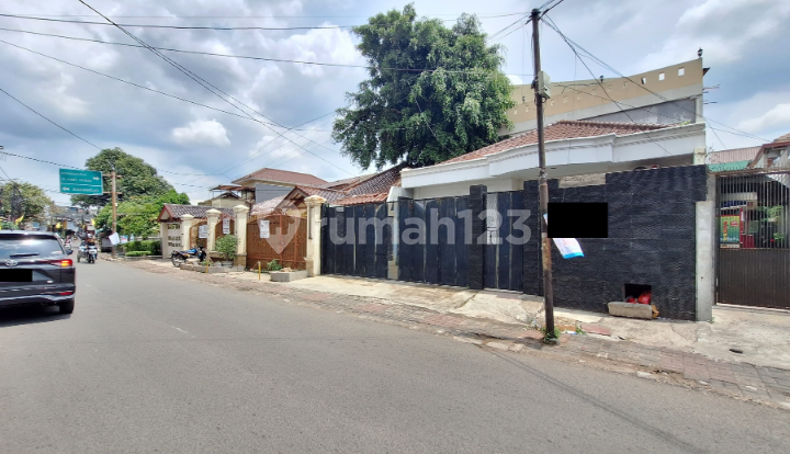 Rumah di Jual Lokasi Tebet - Cocok Hunian & Investasi 2