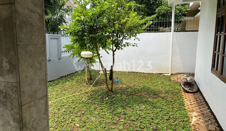 DIJUAL RUMAH (baru selesai renovasi)(hook) area Gandaria - Jakarta Selatan 2