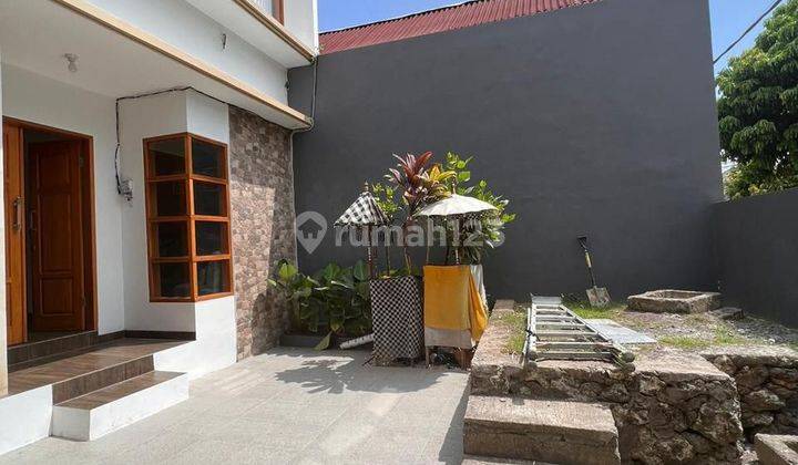 For Sale Cheap 2-Storey House In Jimbaran Comfortable And Beautiful Location 1