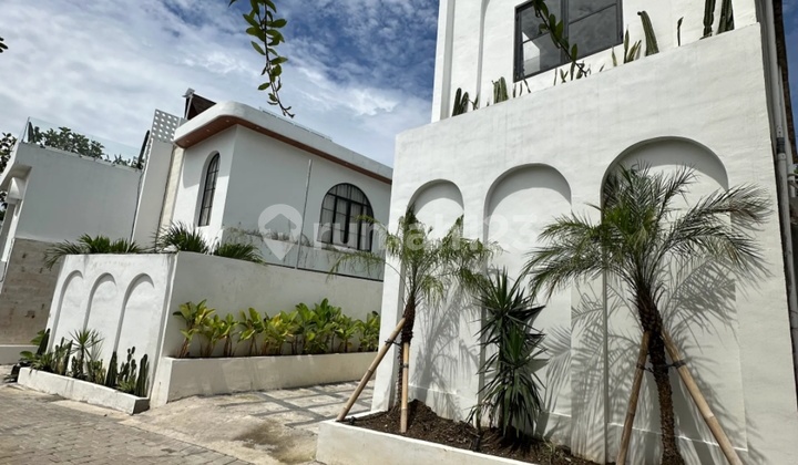 For Sale / Di Jual Villa Baru Full Furnished Di Tumbak Bayuh Canggu Bali