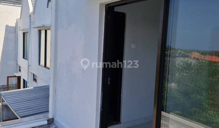  RUMAH 2 LT MINIMALIS MODERN - KONDISI RUMAH BARU & SIAP HUNI
 2