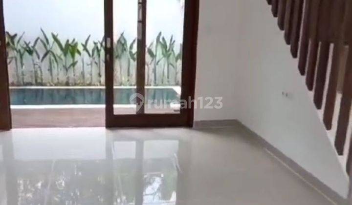 For Rent / Rent Semi Villa House In Kerobokan Near Seminyak 2