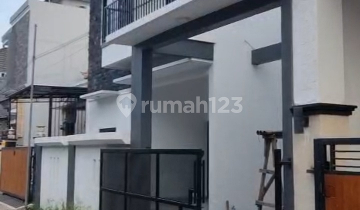 Di Jual Cepat Rumah Baru 2 Lantai Lingkungan Elite Di Kesiman Denpasar Timur 1