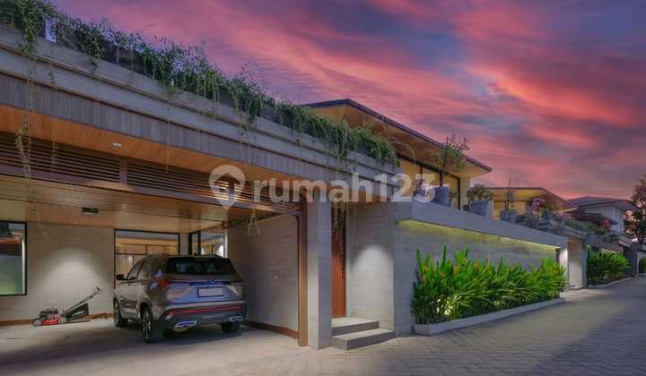 Di Jual Villa Mewah Dekat Pantai Sanur Denpasar Selatan Di Jual Villa Mewah Dekat Pantai Sanur Denpasar Selatan