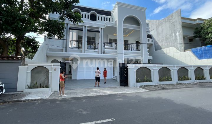 Di Jual Rumah Mewah American Style di Pusat Kota Denpasar Di Jual Rumah Mewah American Style di Pusat Kota Denpasar