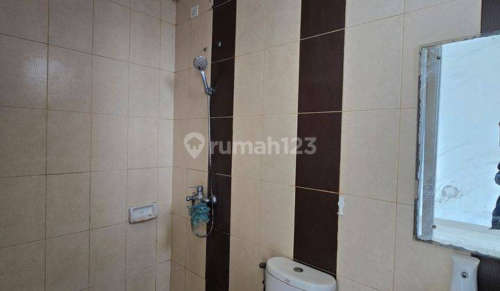Rumah Kontrakan Bagus Semi Furnished Jakarta Garden City, Jakarta Timur 2