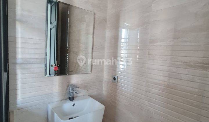 Dijual Rumah Baru Mewah 4 Lantai Ada Lift Private Pool 1