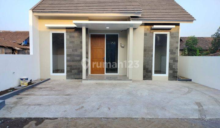 Rumah Baru, Minimalis Modern Dekat Candi Sambisari Jogja 2