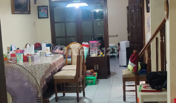 Rumah 2 Lantai Bebas Banjir di Duren Sawit Jaktim