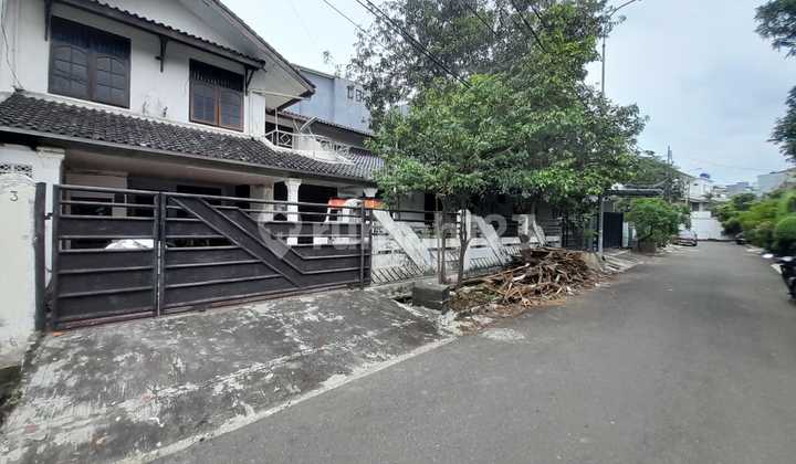 Rumah Tua Hitung Tanah Pulomas Jakarta Timur 2