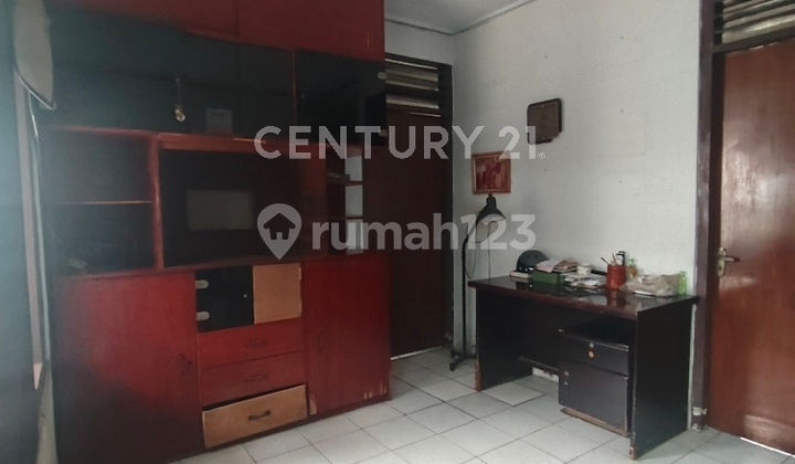 Dijual Rumah Lokasi Bagus Cempaka Putih Jakarta Pusat 2