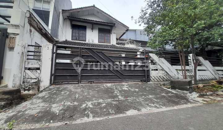 Rumah Tua Hitung Tanah Pulomas Jakarta Timur 1