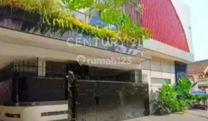 Rumah Elegan Private Pool Termurah Di Rawamangun 2