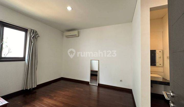 Dijual Rumah Cantik di Royalton Residences Kemayoran 2