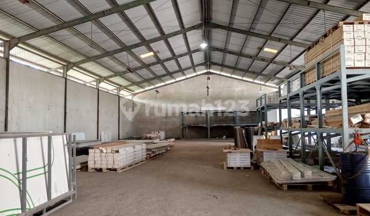 Disewakan Gudang Siap Pakai Di Bantar Gebang  1