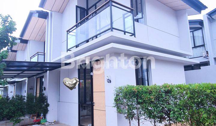 Rumah hook cantik minimalis di Lippo Cikarang 2