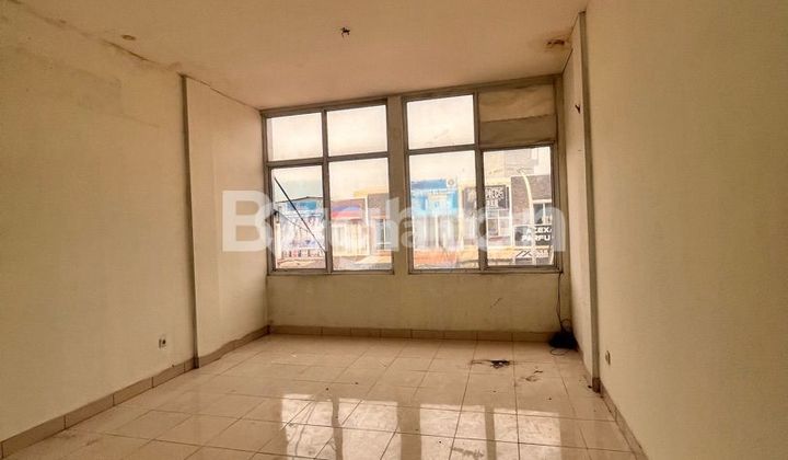 For rent: Shop house in Cibubur tourist city.