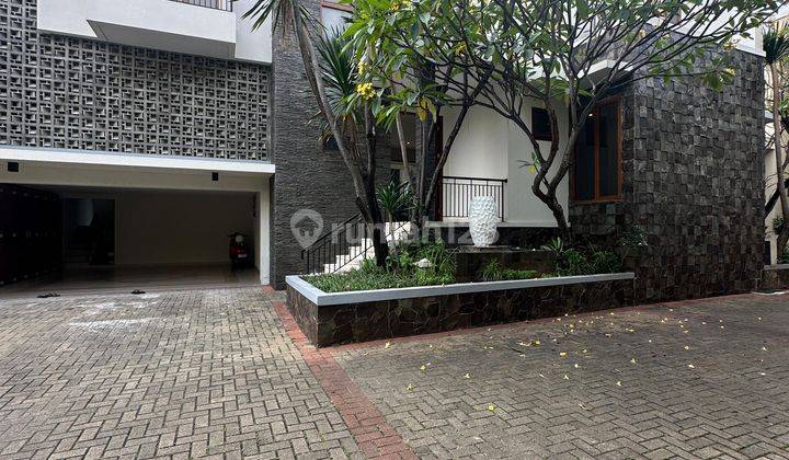 HOUSE FOR RENT KEMANG TIMUR DALAM COMPOUND  1