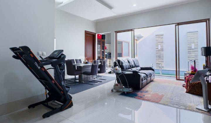 RUMAH CANTIK DALAM CLUSTER CIPETE AREA DEKAT DENGAN MRT  2