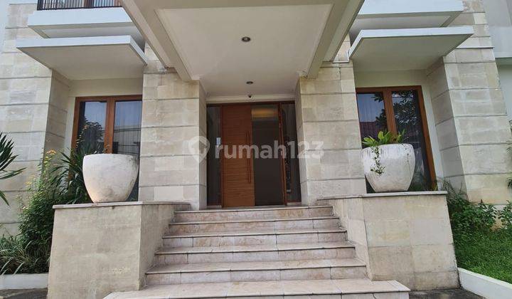 For Rent Tropical House Area Kemang, Jakarta Selatan 2