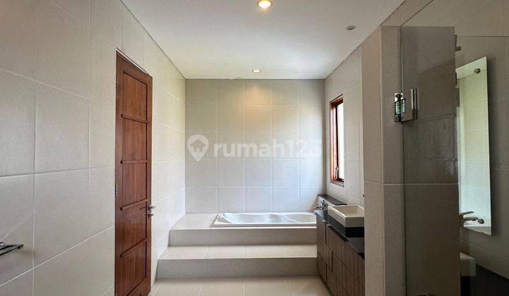 HOUSE FOR RENT KEMANG TIMUR DALAM COMPOUND  2