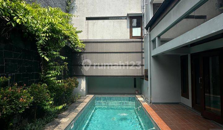 Hot Rent Rumah Langka Kebayoran Baru Lokasi Super Strategis  1