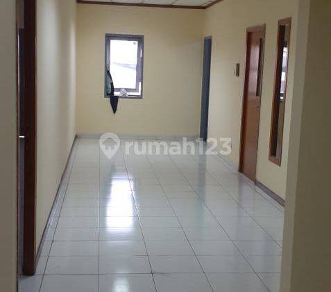 For Rent Mini Building Posisi Hoek Di Jatinegara 1