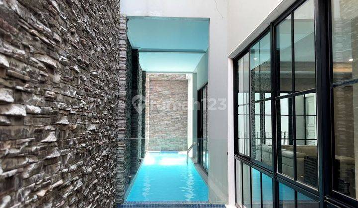 Rumah Mewah 3.5 Lt Furnished Di Menteng 2