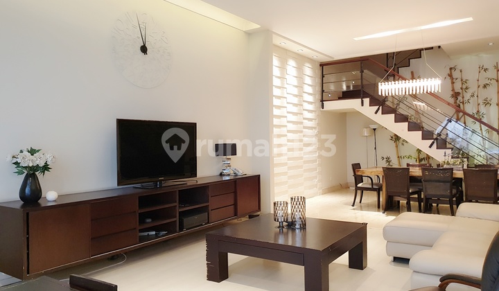 Beautiful Simple and Quiet House in Menteng 2