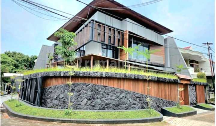 Dijual Brand New Tropical House With Waterfall Surabaya Timur 1