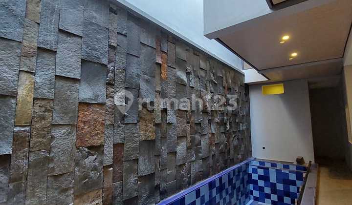 Dijual Rumah Mewah San Antonio Pakuwon City Surabaya  2