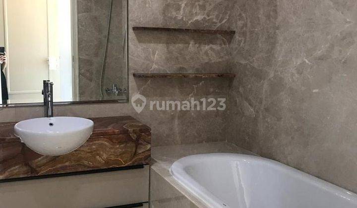 kamar mandi  for sale apartment private lift
