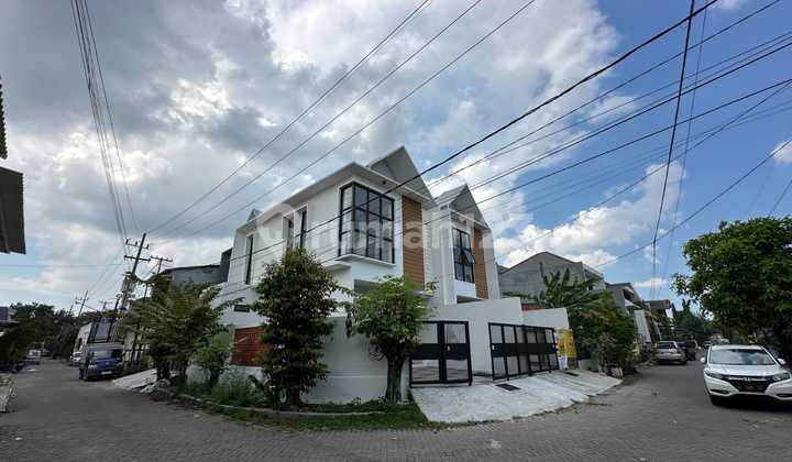 DIJUAL RUMAH HOOK GRESS TANDES ASRI SURABAYA DIJUAL RUMAH HOOK GRESS TANDES ASRI SURABAYA