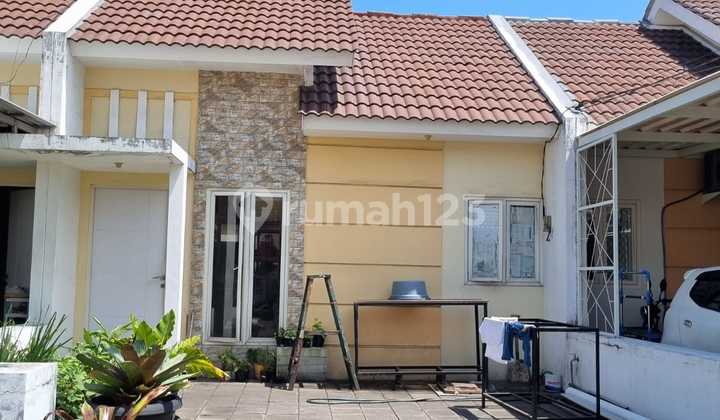 For Sale 2 Side-by-Side Houses in Grand Deltasari Waru