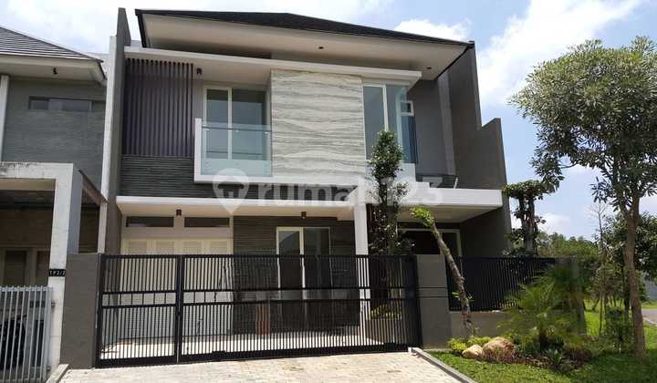 Dijual Rumah Mewah Minimalis Siap Huni Citraland Surabaya Dijual Rumah Mewah Minimalis Siap Huni Citraland Surabaya